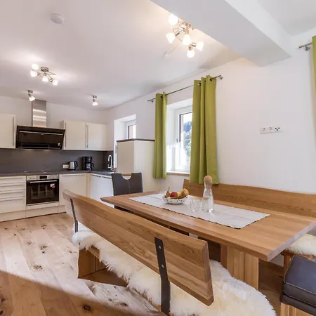 Mauerhof Am Bauernhof アパート *